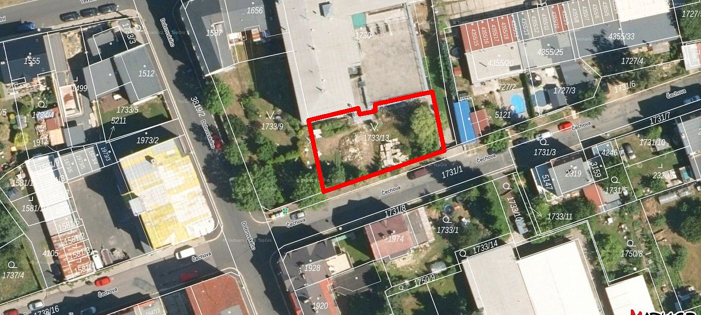 Prodej stavebního pozemku 566 m² – fotografie 3