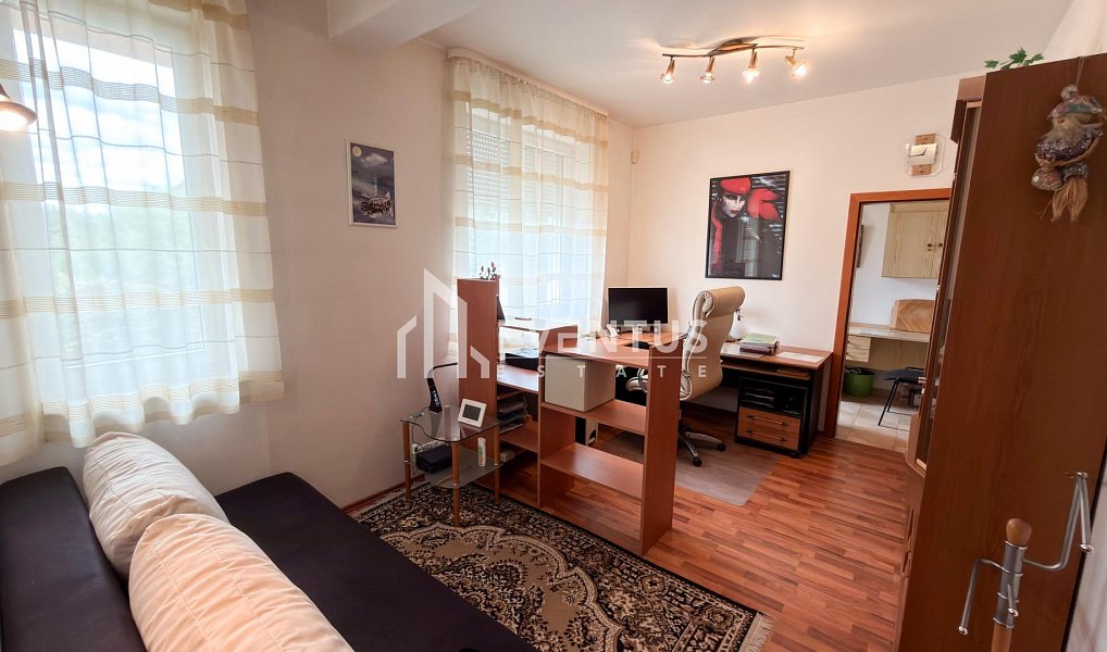 Prodej domu 300 m² s pozemkem 803 m², Praha – náhled fotky 9