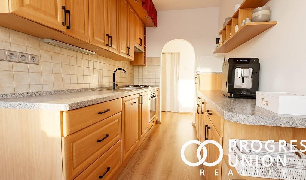 Prodej bytu 3+1 72 m², Vsetín – náhled fotky 2