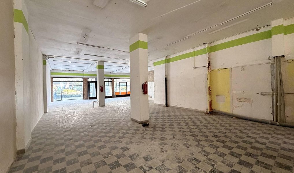 Pronájem obchodních prostor 178 m², Chomutov – náhled fotky 3