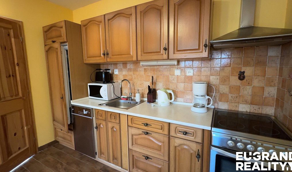 Prodej ubytovacího objektu 683 m², Varnsdorf – náhled fotky 29