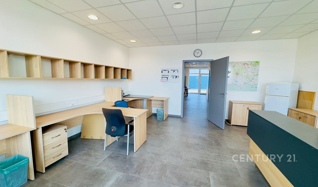 Pronájem skladovacích prostor 536 m², Znojmo – náhled fotky 19