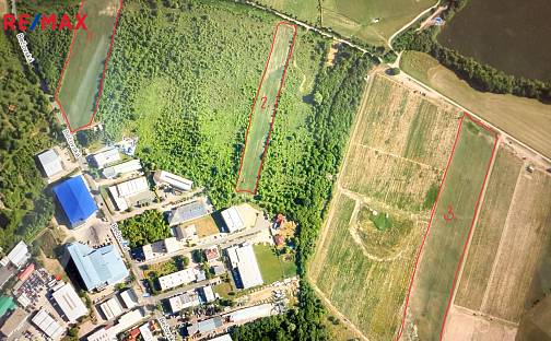 Prodej pole 40 380 m², Praha 10