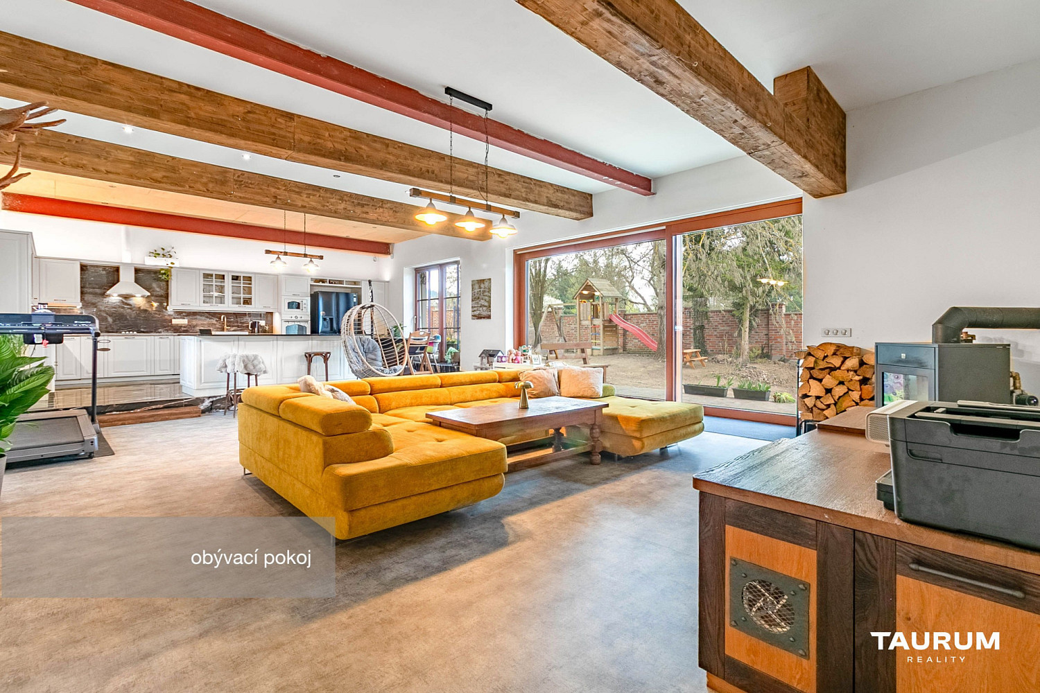 Prodej domu 160 m² s pozemkem 3 807 m²