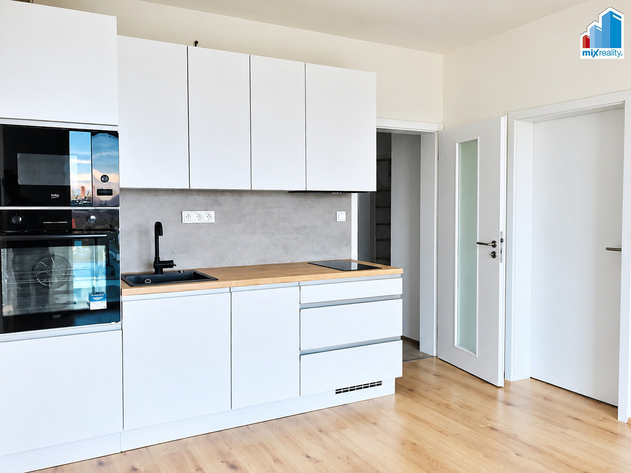 Pronájem bytu 2+kk 56 m²