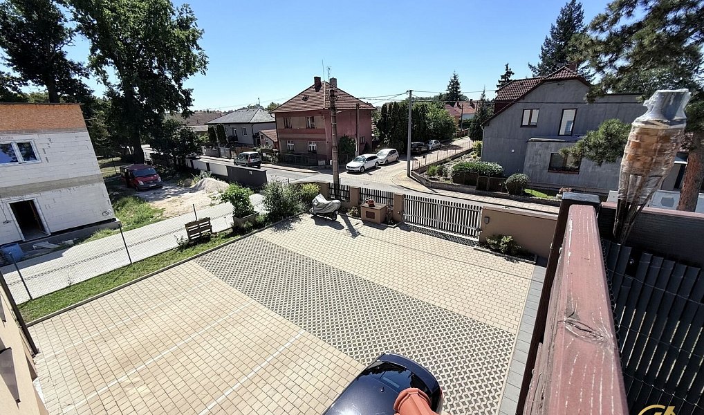 Pronájem bytu 3+kk 71 m², Libiš – náhled fotky 11