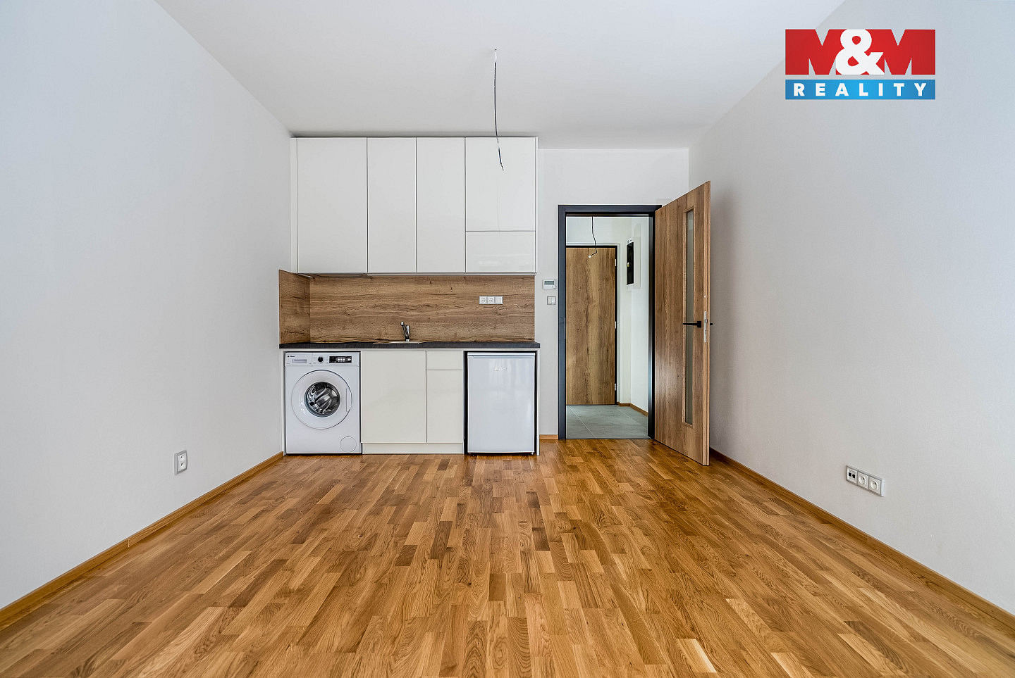 Prodej bytu 1+kk 24 m² — photo 3