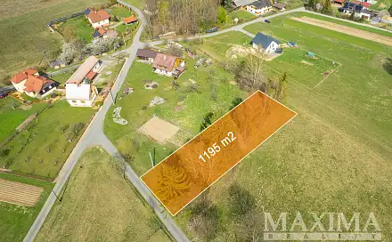 Prodej stavebního pozemku 1 195 m², Dolní Lomná, okres Frýdek-Místek