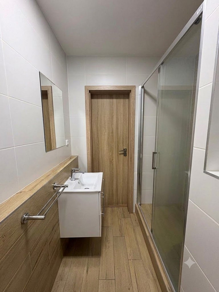 Pronájem bytu 2+1 44 m² – pohled 6