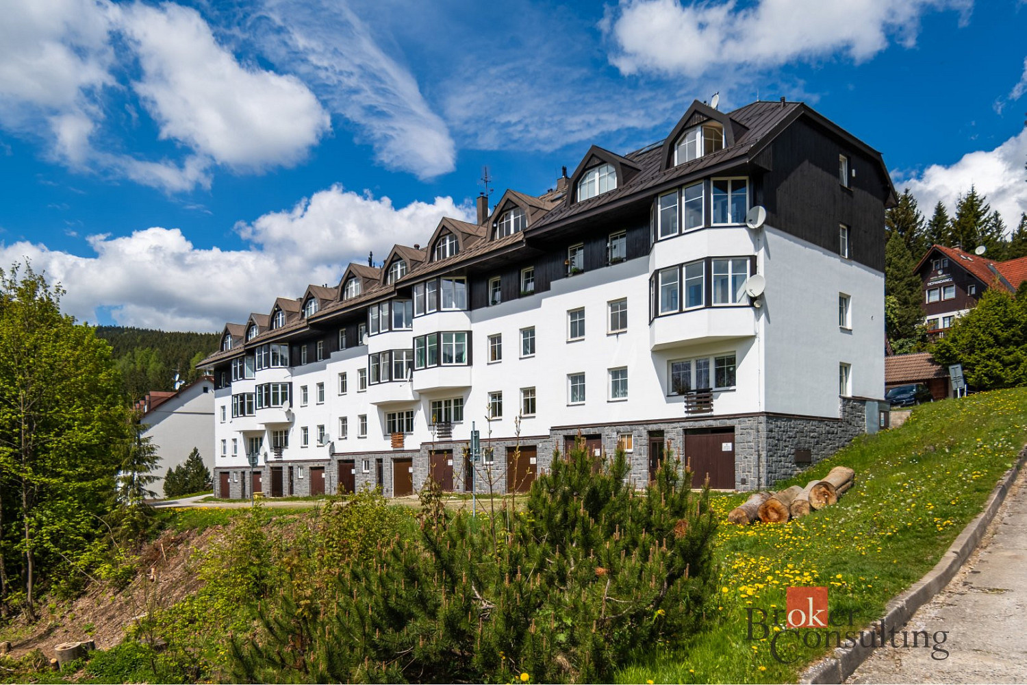 Prodej bytu 2+kk 64 m²