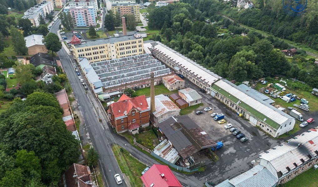 Prodej skladovacích prostor 960 m², Kraslice – náhled fotky 9