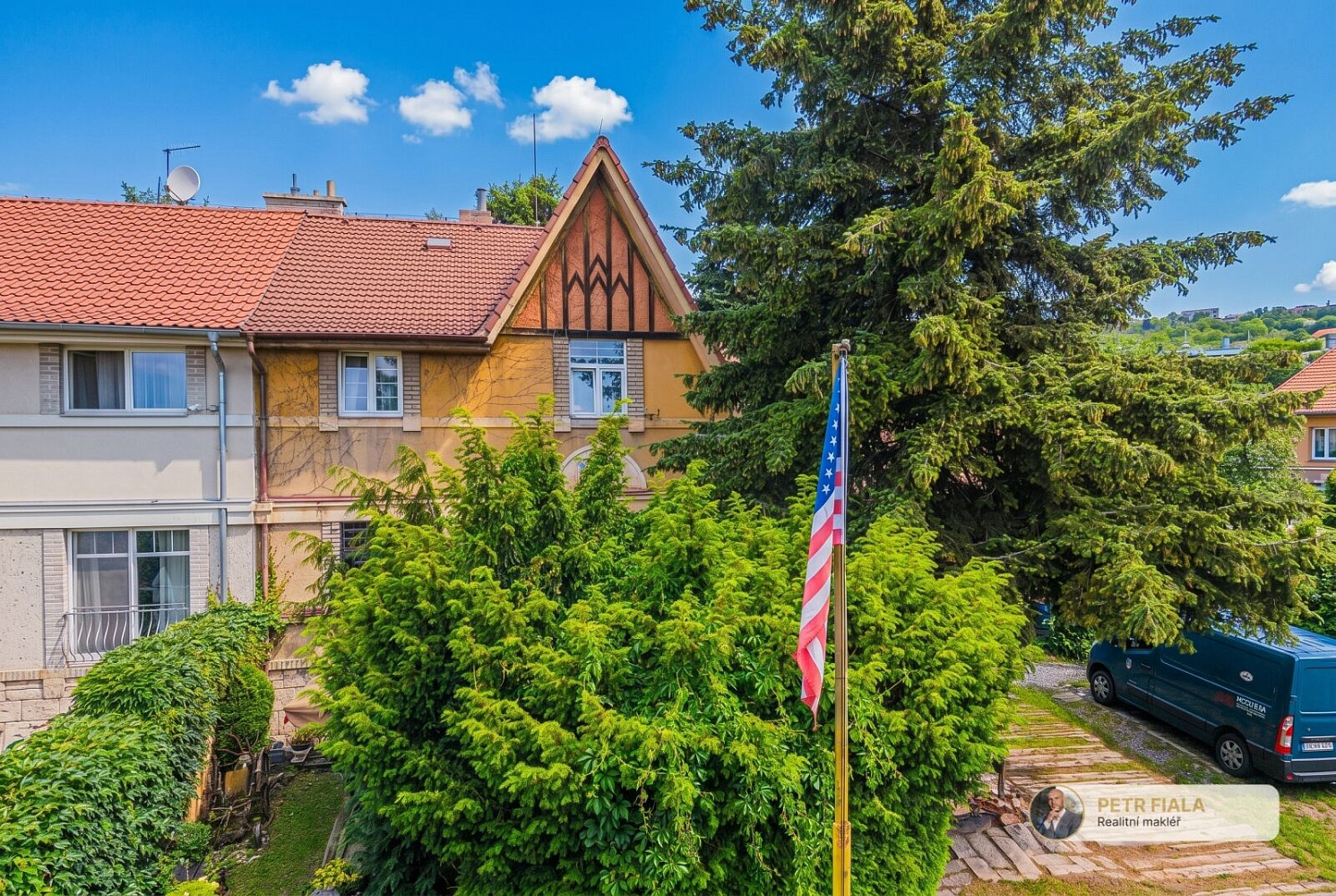 Prodej domu 210 m² s pozemkem 885 m²