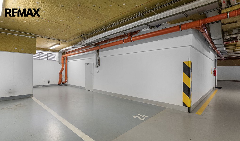 Prodej bytu 4+kk 99 m², Praha – náhled fotky 18