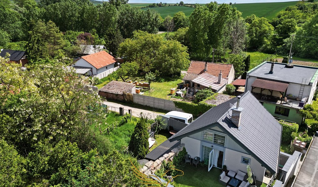 Prodej ubytovacího objektu 146 m², Valtice – náhled fotky 16
