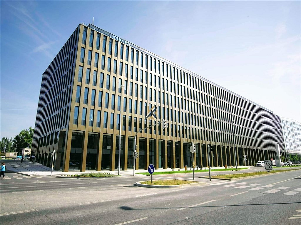 Pronájem kanceláře 342 m² — photo 3