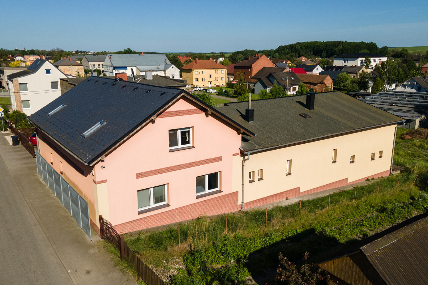 Prodej domu 450 m² s pozemkem 264 m²