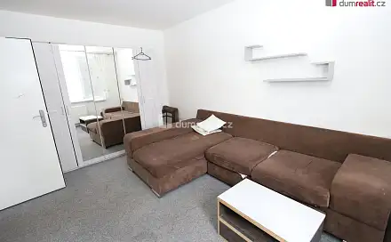 Pronájem bytu 1+1 36 m², B. Smetany, Kraslice, okres Sokolov