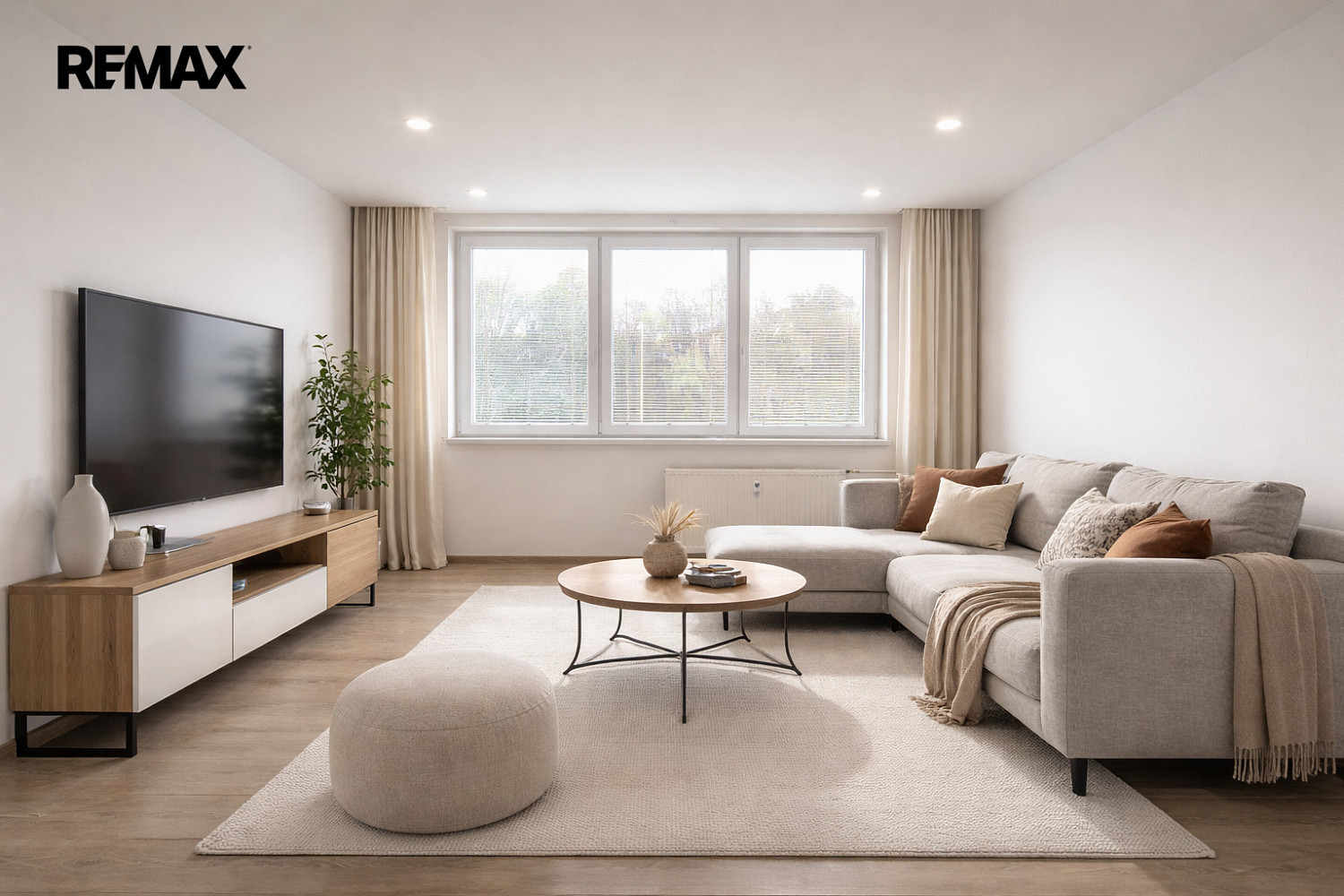 Pronájem bytu 2+1 50 m² — photo 3
