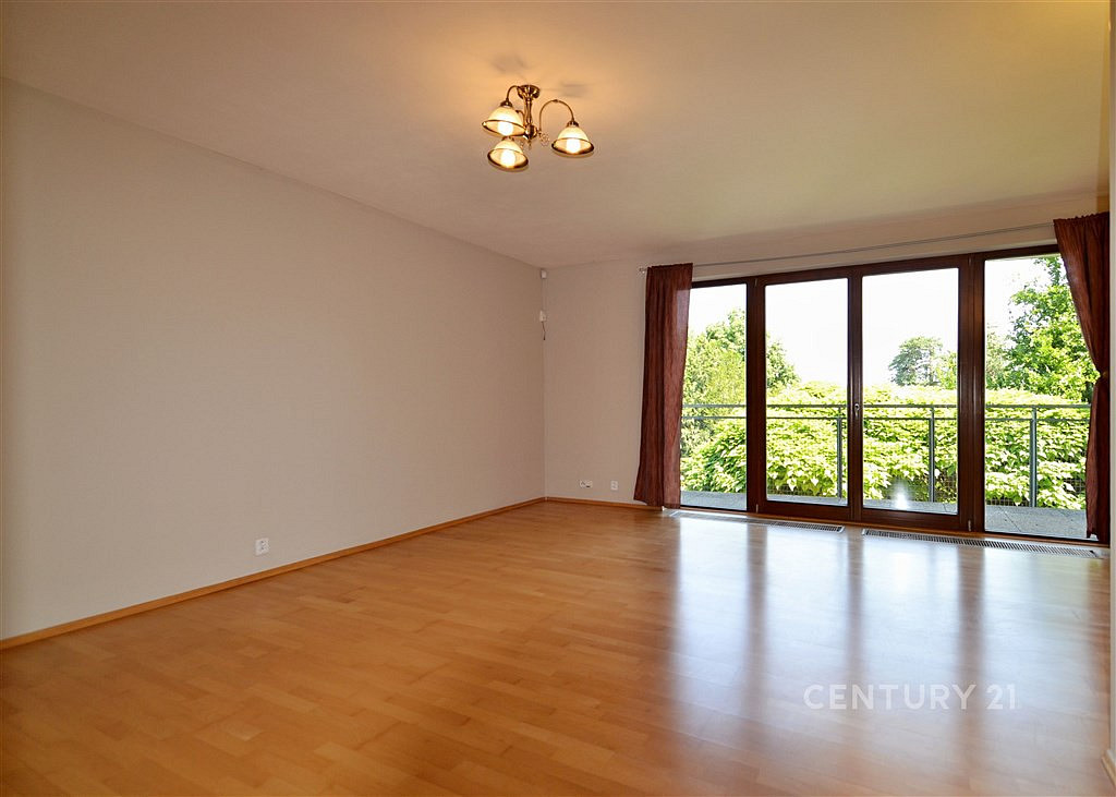 Pronájem bytu 3+kk 115 m² — photo 5