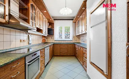 Prodej domu 342 m² s pozemkem 852 m², Zelená, Ústí nad Labem - Neštěmice