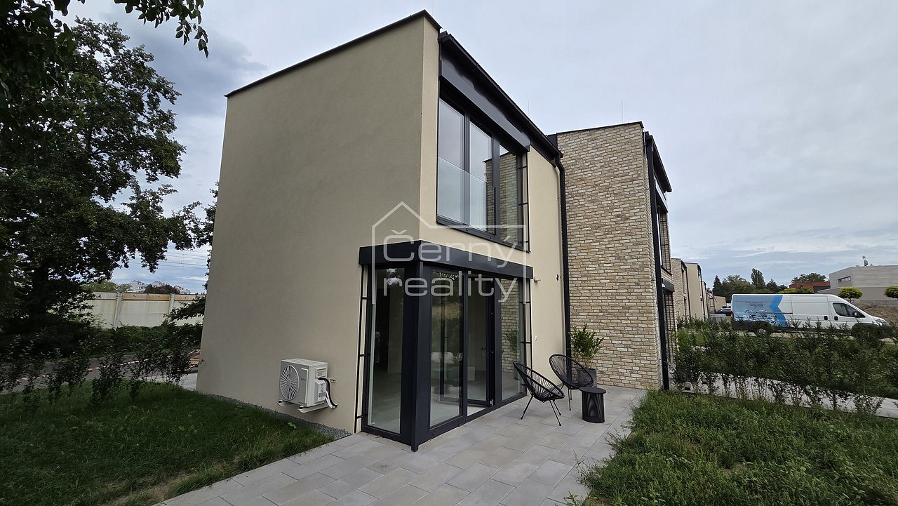 Prodej domu 55 m² s pozemkem 239 m²