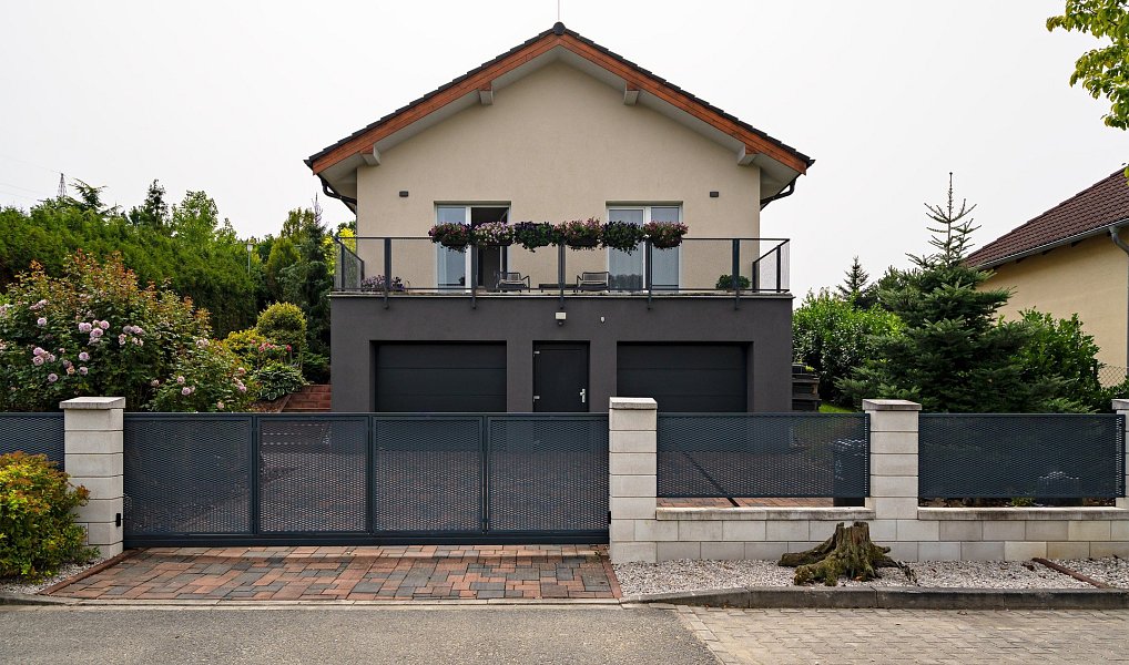 Prodej domu 128 m² s pozemkem 690 m², Plzeň – náhled fotky 2