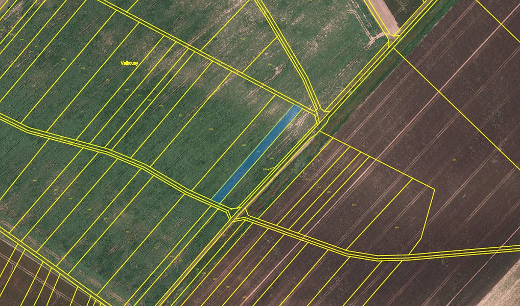 Prodej pole 25 640 m², Ořechov – náhled fotky 4