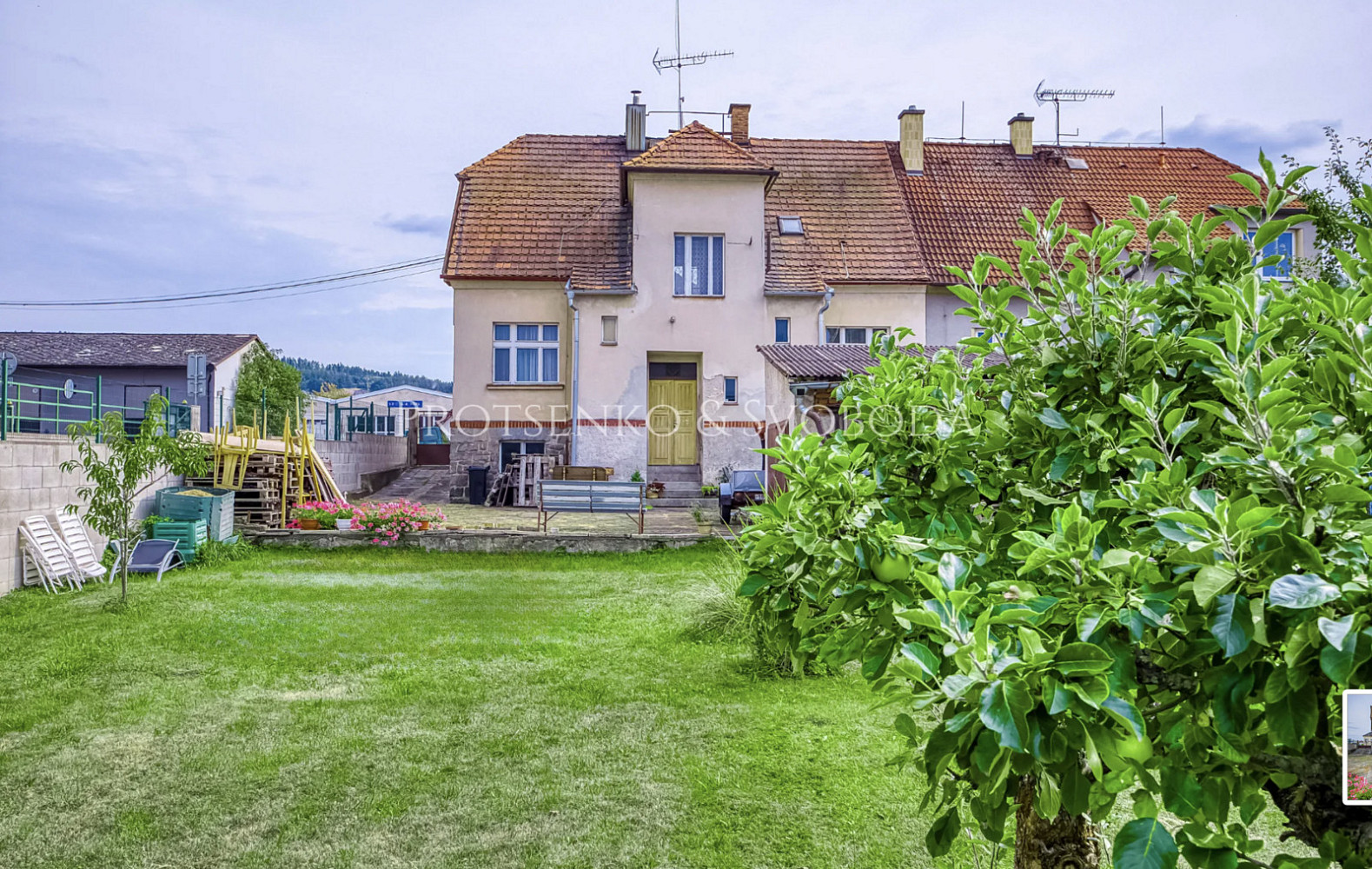 Prodej nájemního domu, činžáku 220 m² – pohled 3
