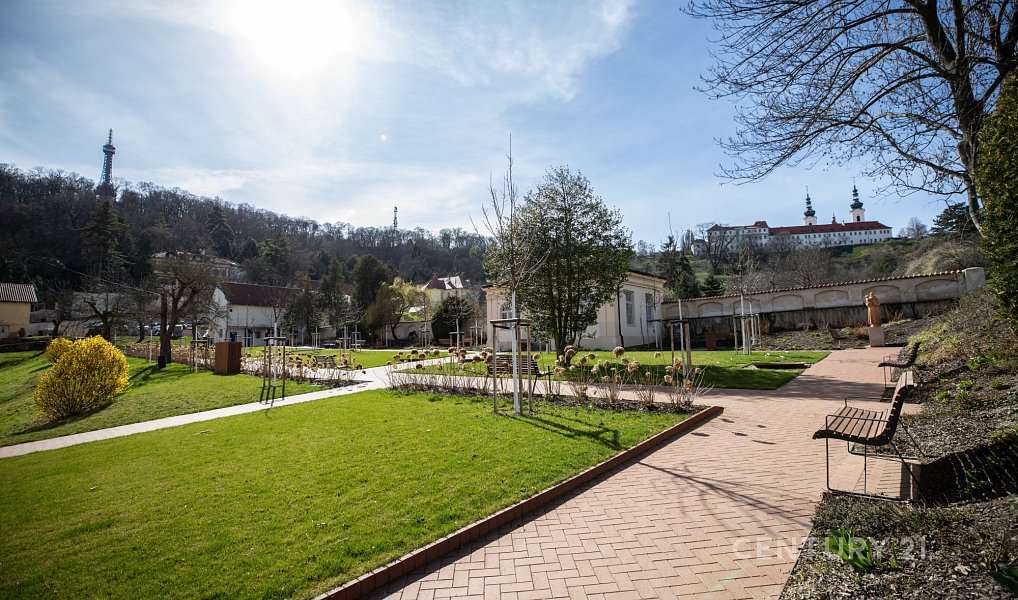 Prodej bytu 2+kk 54 m², Praha – náhled fotky 14