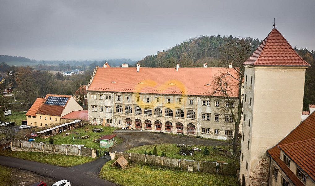 Prodej domu 782 m² s pozemkem 35 000 m², Horní Libchava – náhled fotky 9