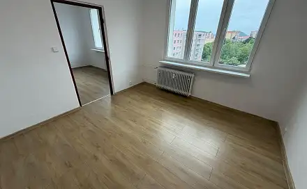 Pronájem bytu 3+1 81 m², Česká, Most