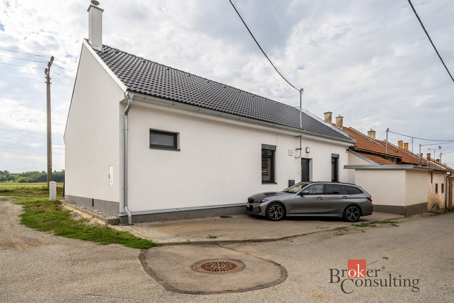 Prodej domu 178 m² s pozemkem 248 m² – fotografie 2