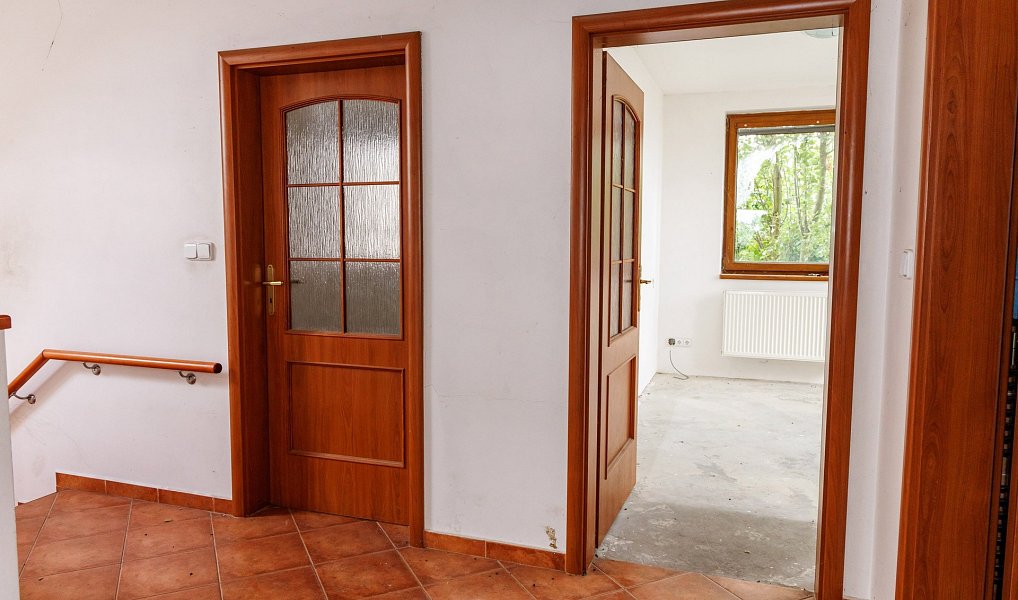 Prodej domu 206 m² s pozemkem 1 400 m², Cvrčovice – náhled fotky 10