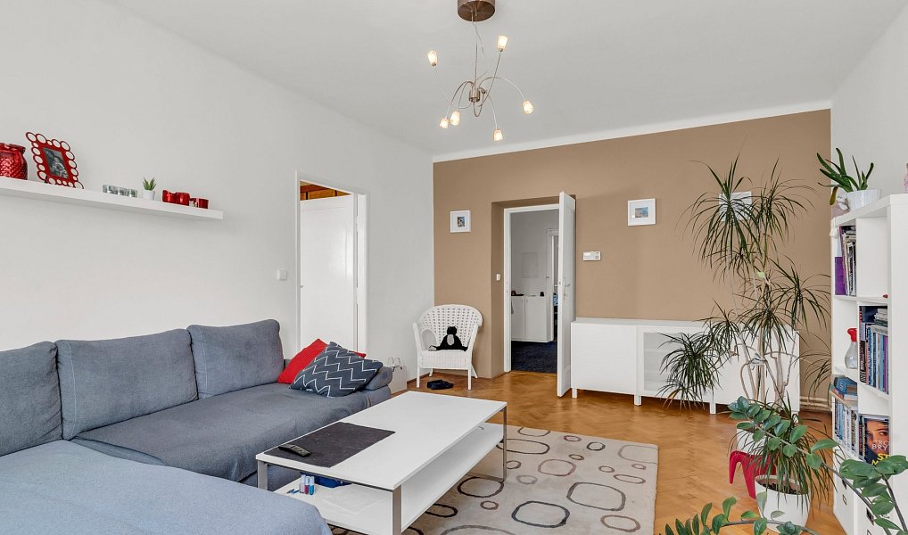 Prodej nájemního domu, činžáku 388 m², Praha – náhled fotky 8
