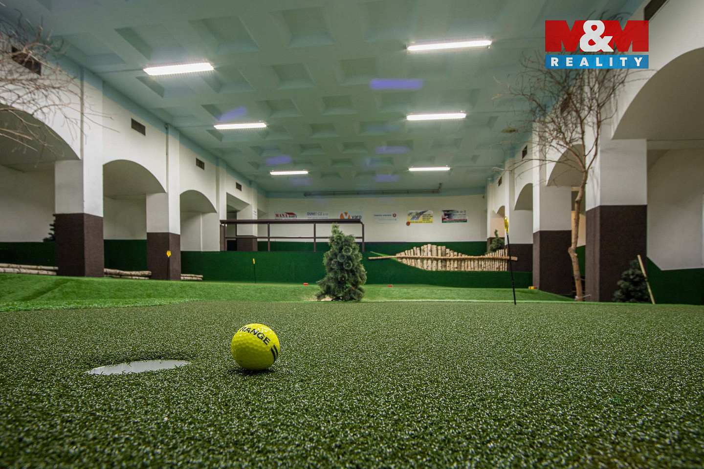 Pronájem obchod a služby, 1230 m², Pardubice, ul. Dašická – pohled 2
