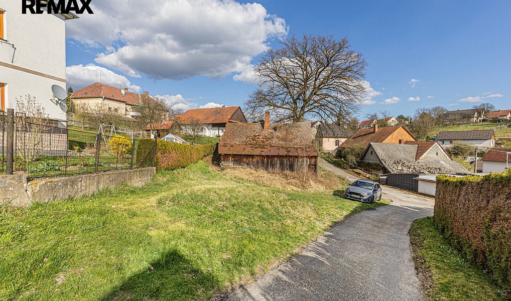 Prodej stavebního pozemku 496 m², Němčice – náhled fotky 3
