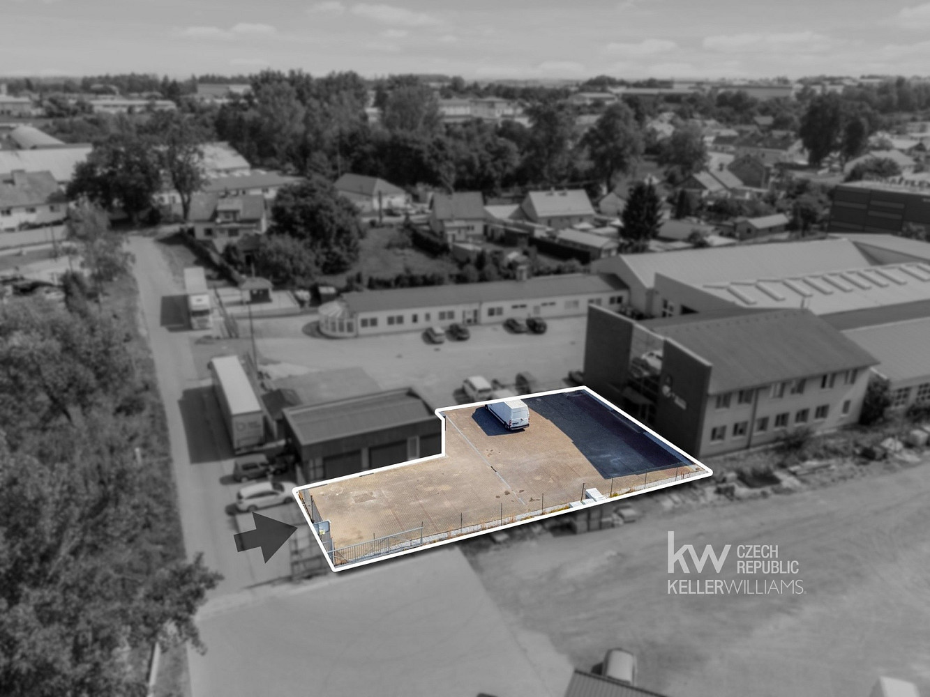 Pronájem obchodních prostor 500 m²
