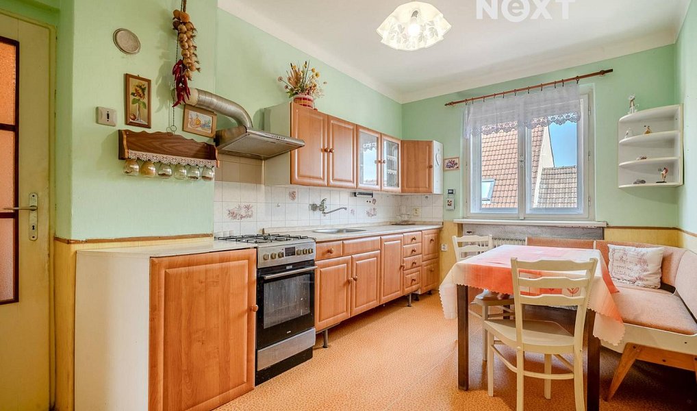 Prodej domu 174 m² s pozemkem 688 m², Sezimovo Ústí – náhled fotky 2
