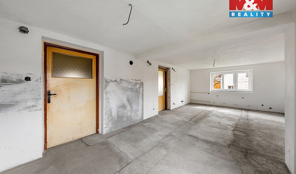 Prodej domu 200 m² s pozemkem 1 443 m², Huntířov – náhled fotky 4
