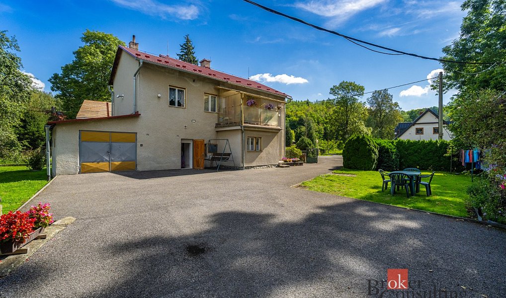 Prodej domu 184 m² s pozemkem 1 352 m², Kunratice u Cvikova – náhled fotky 3