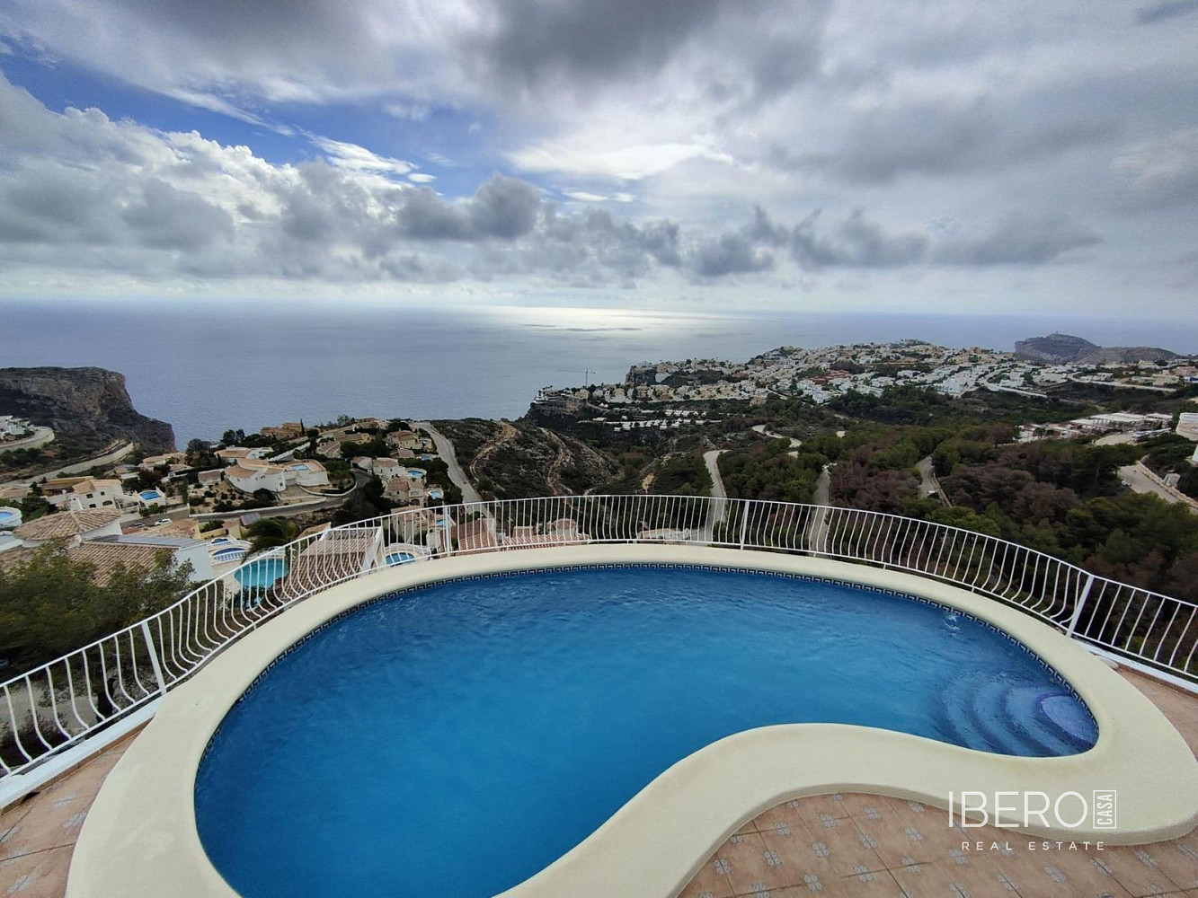Prodej domu 209 m² s pozemkem 1 163 m² - Vista 5