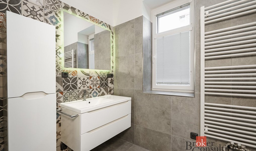 Pronájem bytu 2+1 74 m², Liberec – náhled fotky 15