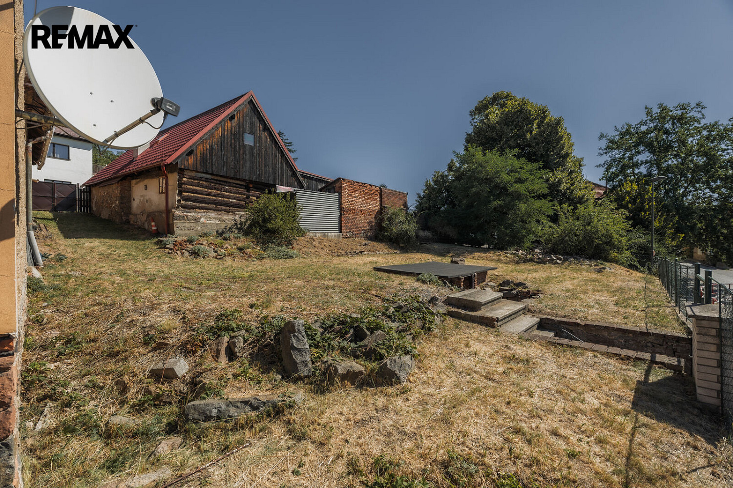 Prodej stavebního pozemku 316 m² – fotografie 3