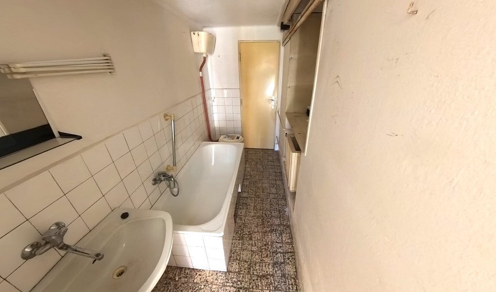 Prodej domu 215 m² s pozemkem 360 m², Rovensko pod Troskami – náhled fotky 18
