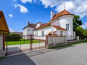 Prodej domu 219�m2 s pozemkem 729�m2