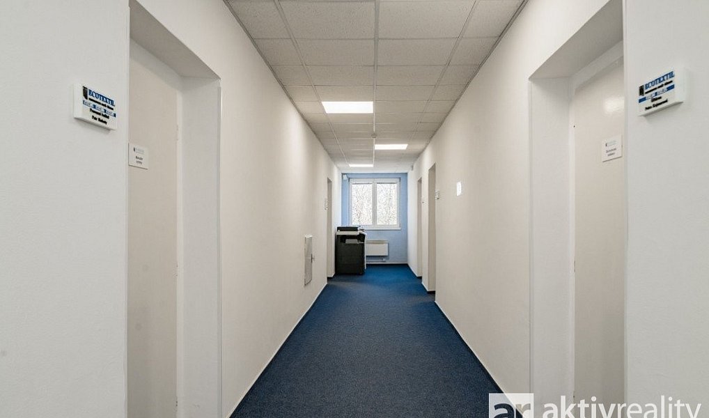 Pronájem kanceláře 240 m², Neratovice – náhled fotky 23