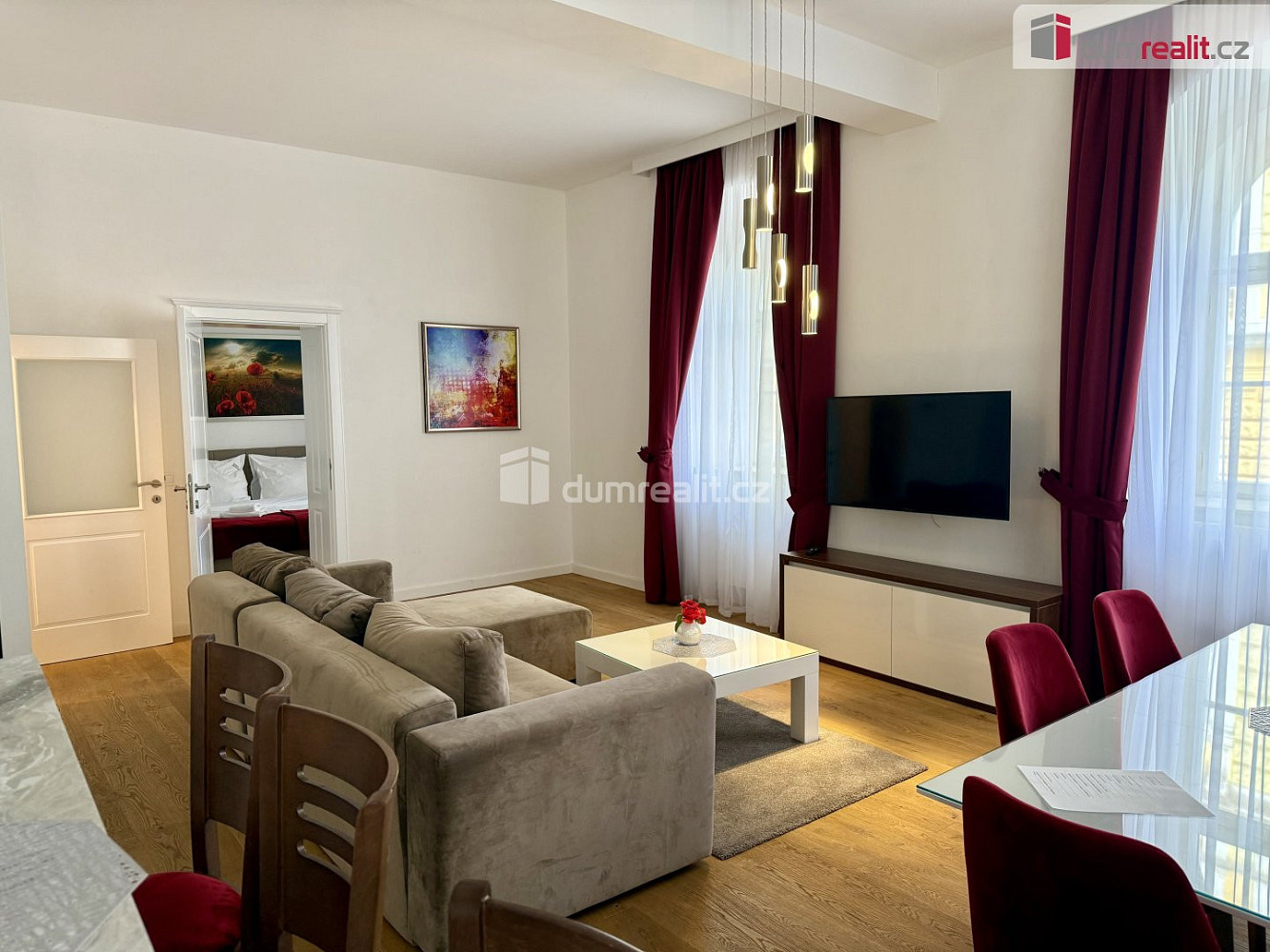 Pronájem bytu 3+kk 89 m² — photo 2