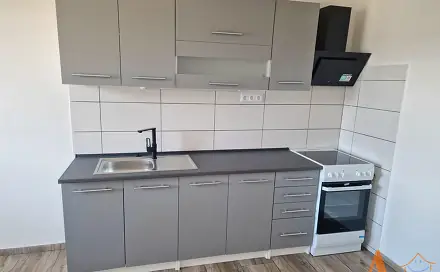 Pronájem bytu 3+1 80 m², V Sídlišti, Děčín - Děčín XXXII-Boletice nad Labem