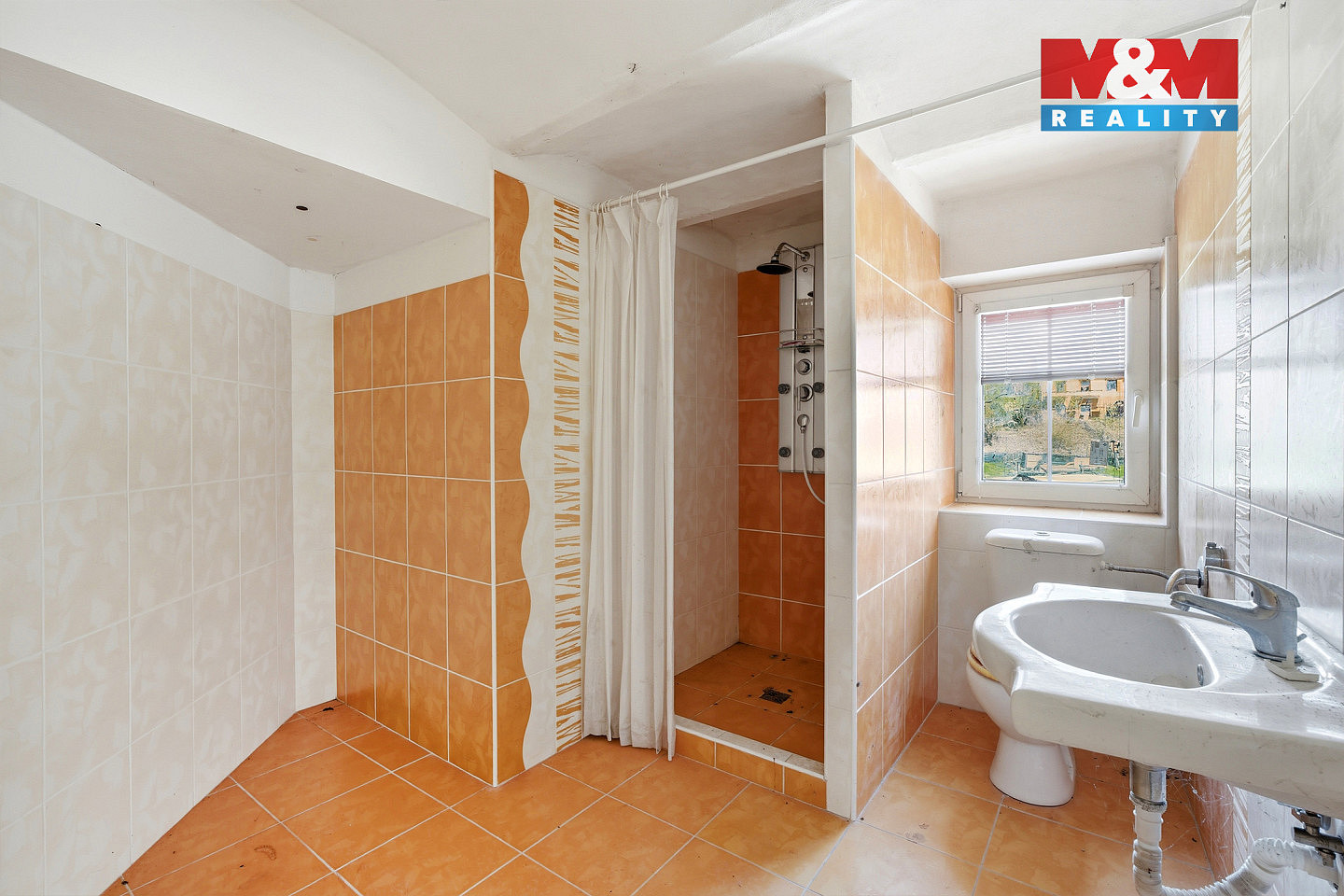 Prodej domu 180 m² s pozemkem 575 m² – fotografie 4