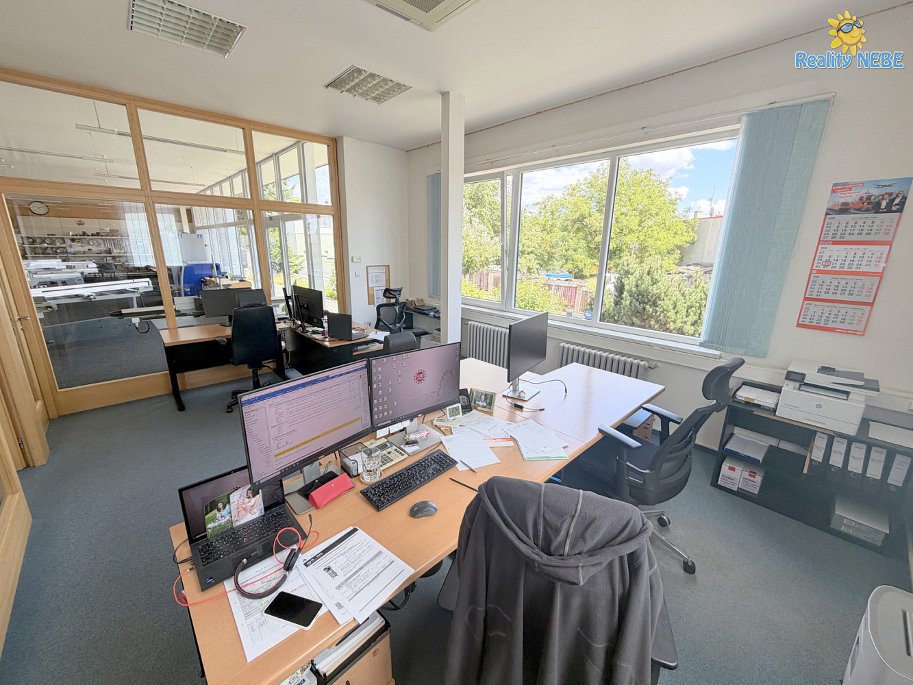 Pronájem kanceláře 368 m² – fotografie 4